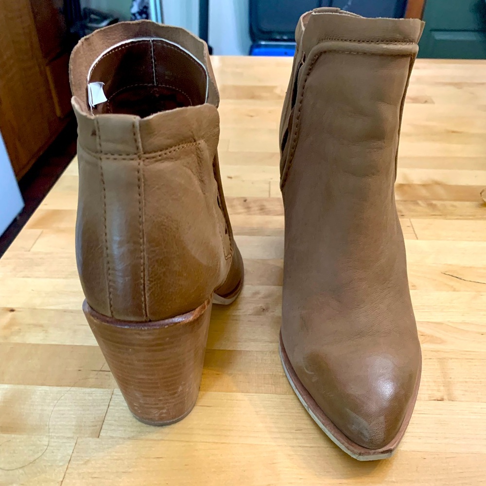 Crevo leather boots